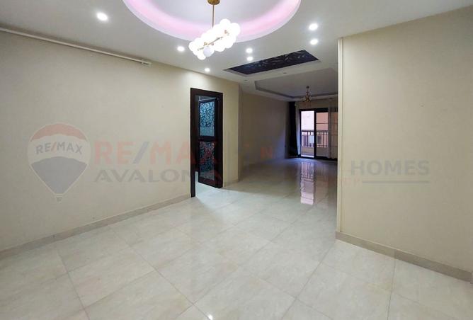 8277968 - صورة العقار 3