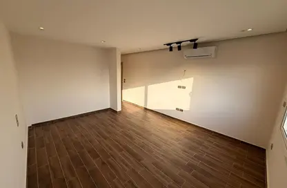 Apartment - 3 Bedrooms - 3 Bathrooms for rent in Hyde Park - New Cairo City - Cairo