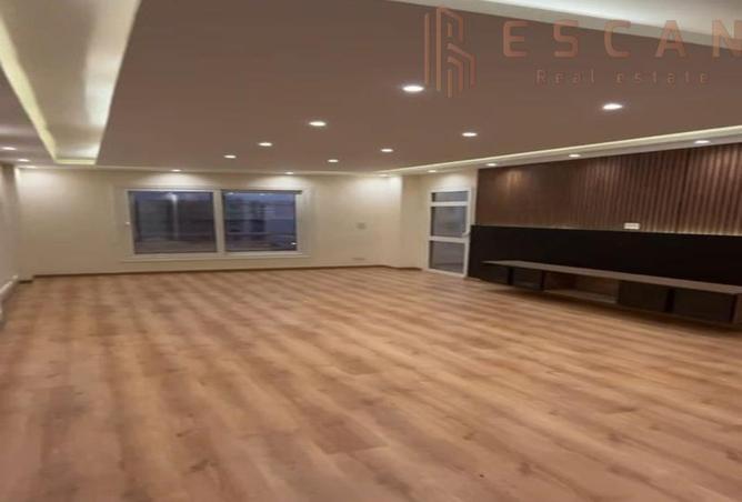 8439796 - Property Main Image