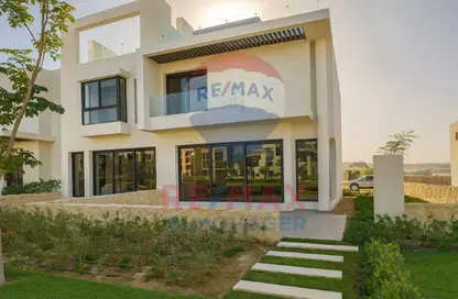 Townhouse - 3 Bedrooms - 4 Bathrooms for sale in O West - 6 October Compounds - 6 October City - Giza