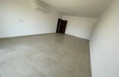 Apartment - 2 Bedrooms - 2 Bathrooms for rent in Moon Residences - Fifth Square - The 5th Settlement - New Cairo City - Cairo