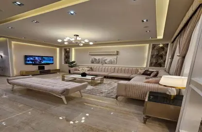 Apartment - 3 Bedrooms - 3 Bathrooms for sale in Rock Eden - Hadayek October - 6 October City - Giza