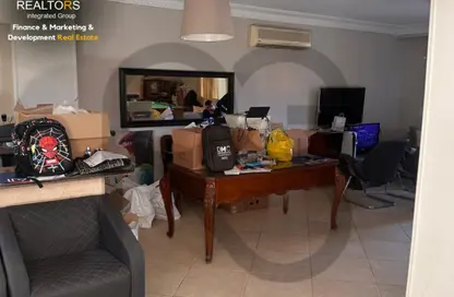 فيلا - 3 غرف نوم - 4 حمامات للبيع في فرست هايتس - محور 26 يوليو - مدينة 6 أكتوبر - الجيزة