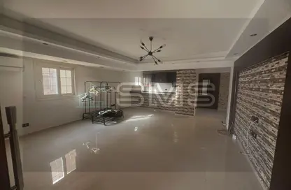 Apartment - 4 Bedrooms - 3 Bathrooms for rent in Sayed Darwish St. - Al Narges 7 - Al Narges - New Cairo City - Cairo