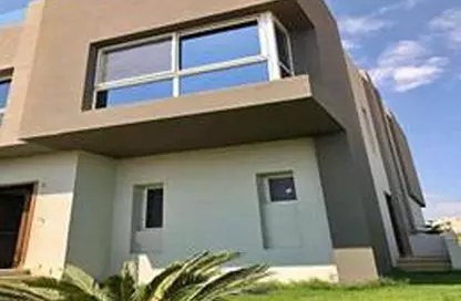 Villa - 5 Bedrooms - 2 Bathrooms for sale in Etapa - Sheikh Zayed Compounds - Sheikh Zayed City - Giza