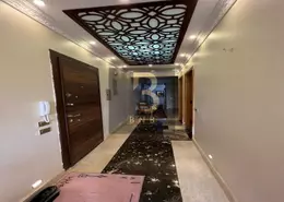 شقة - 4 غرف نوم - 3 حمامات للايجار في غرب الجولف - كمبوندات القطامية - القطامية - مدينة القاهرة الجديدة - القاهرة