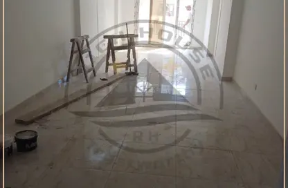 شقة - 3 غرف نوم - 3 حمامات للايجار في شارع مدخل شركة النقل والهندسة - سموحة - حي شرق - الاسكندرية