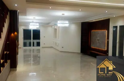 iVilla - 4 Bedrooms - 5 Bathrooms for rent in Mountain View Hyde Park - 5th Settlement Compounds - The 5th Settlement - New Cairo City - Cairo