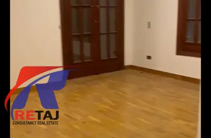 Apartment - 4 Bedrooms - 2 Bathrooms for sale in Mohyee Al Din Abd Al Al Hamid St. - 8th Zone - Nasr City - Cairo