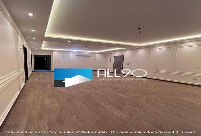 8111782 - Property Image 2