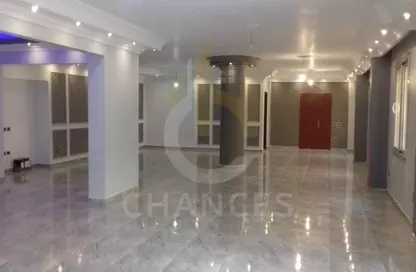 Full Floor - 3 Bedrooms - 3 Bathrooms for sale in Al Narges 2 - Al Narges - New Cairo City - Cairo