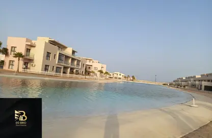 Townhouse - 3 Bedrooms - 2 Bathrooms for sale in The 1st Settlement - New Cairo City - Cairo