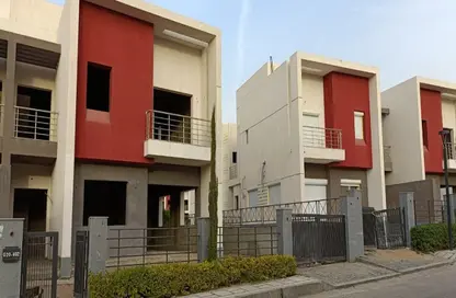 Villa - 3 Bedrooms - 3 Bathrooms for sale in Madinaty - Cairo