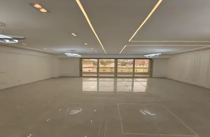 Apartment - 3 Bedrooms - 2 Bathrooms for sale in West Arabella - 5th Settlement Compounds - The 5th Settlement - New Cairo City - Cairo