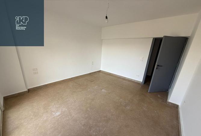 7992379 - صورة العقار 3