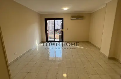Apartment - 2 Bedrooms - 1 Bathroom for rent in El Rehab Extension - Al Rehab - New Cairo City - Cairo