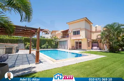 فيلا - 5 غرف نوم - 3 حمامات للبيع في اليكس ويست - كمبوندات الاسكندرية - الاسكندرية