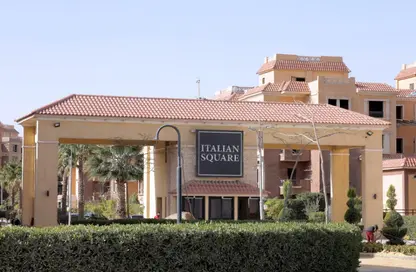 Apartment - 2 Bedrooms - 1 Bathroom for sale in Italian Square - Hadayek October - 6 October City - Giza
