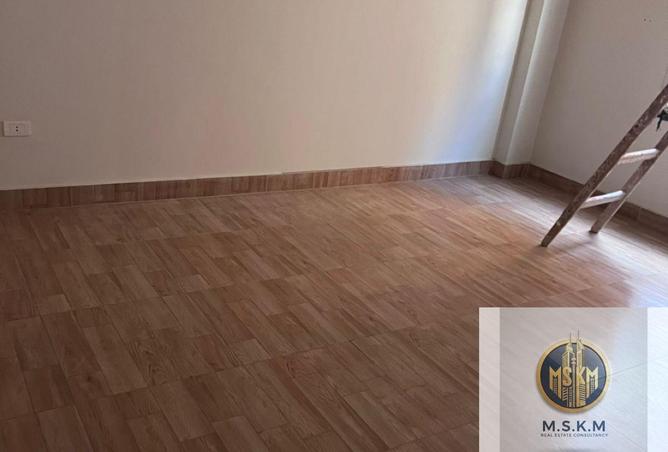 8546305 - Property Image 3