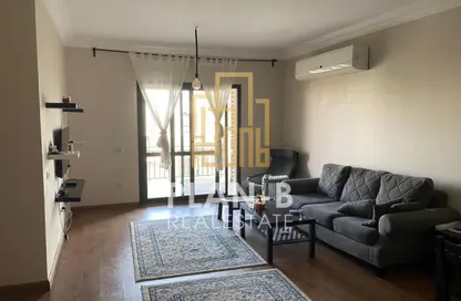 (بنتهاوس  (روف - 2 غرف نوم - 3 حمامات للبيع في 6 ويست - بيفرلي هيلز - كمبوندات الشيخ زايد - الشيخ زايد - الجيزة