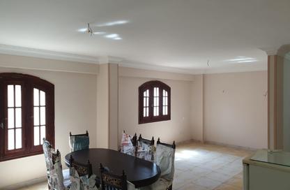 Apartment - 2 Bedrooms - 1 Bathroom for rent in Badr Khan Ali St. - Al Narges 1 - Al Narges - New Cairo City - Cairo