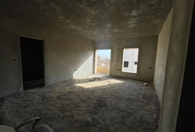 8183955 - Property Image 3