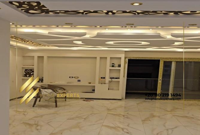 8243457 - Property Image 3