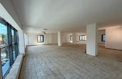 Whole Building - Studio for sale in Al Nasr St. - El Laselky - New Maadi - Hay El Maadi - Cairo