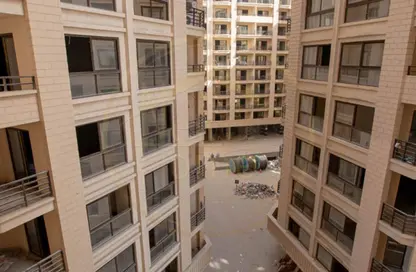 Apartment - 3 Bedrooms - 3 Bathrooms for sale in Smouha Square - Smouha - Hay Sharq - Alexandria