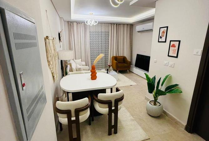 8371043 - Property Main Image