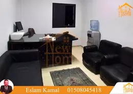 شقة - 2 غرف نوم - 1 حمام للايجار في شارع أبو كبير - كامب شيزار - حي وسط - الاسكندرية