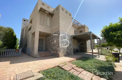 Twin House - 3 Bedrooms - 4 Bathrooms for sale in Al Ein Bay - Al Ain Al Sokhna - Suez