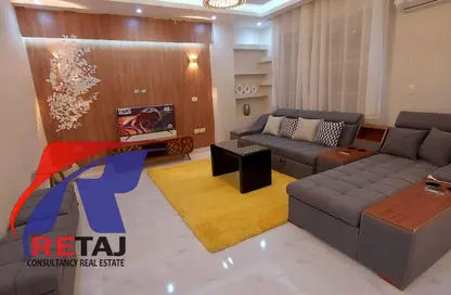 Apartment - 3 Bedrooms - 2 Bathrooms for rent in Zizinia St. - South Investors Area - New Cairo City - Cairo