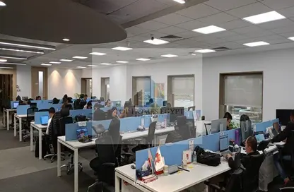 مساحات مكتبية - استوديو - 2 حمامات للايجار في شارع مجمع البنوك - شارع التسعين الجنوبي - التجمع الخامس - مدينة القاهرة الجديدة - القاهرة