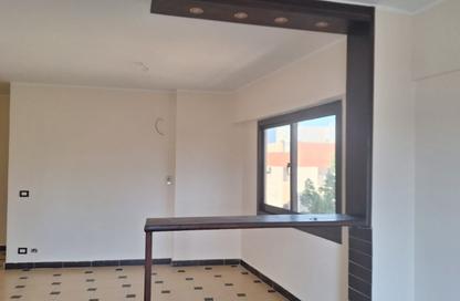 Apartment - 3 Bedrooms - 2 Bathrooms for rent in Green Residence 1 - 7th District - Sheikh Zayed City - Giza
