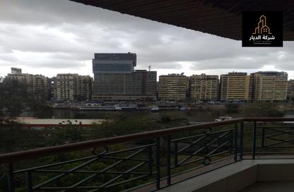 Apartment - 4 Bedrooms - 4 Bathrooms for rent in Al Saleh Ayoub St. - Zamalek - Cairo
