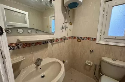 Chalet - 2 Bedrooms - 2 Bathrooms for sale in Marina 4 - Marina - Al Alamein - North Coast