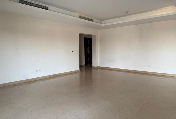 8143978 - Property Image 2