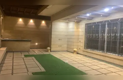 دوبلكس - 6 غرف نوم - 4 حمامات للبيع في ميدان الياسمين - الياسمين - مدينة القاهرة الجديدة - القاهرة