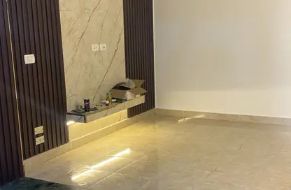 Apartment - 2 Bedrooms - 1 Bathroom for rent in Masaken Zahraa Nasr City St. - Zahraa Madinat Nasr - Nasr City - Cairo