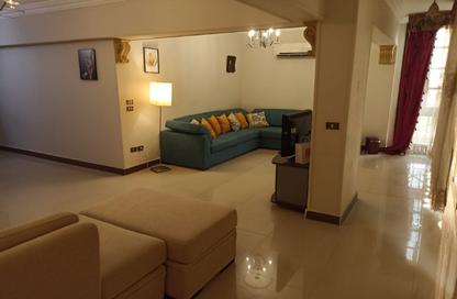 Apartment - 3 Bedrooms - 2 Bathrooms for rent in Hadayek Al Mohandessin - 4th District - Sheikh Zayed City - Giza