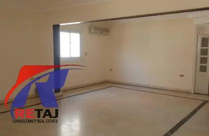 Apartment - 3 Bedrooms - 2 Bathrooms for sale in Mohamed Ahmed Ibrahim St. - 8th Zone - Nasr City - Cairo