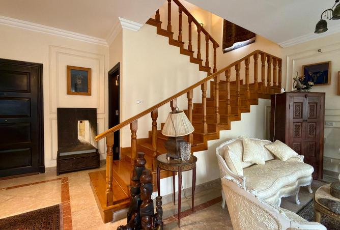 8326567 - Property Image 2