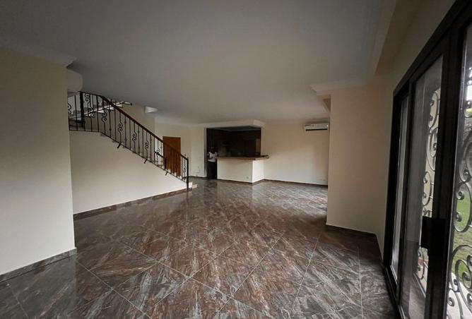 8271629 - Property Image 3