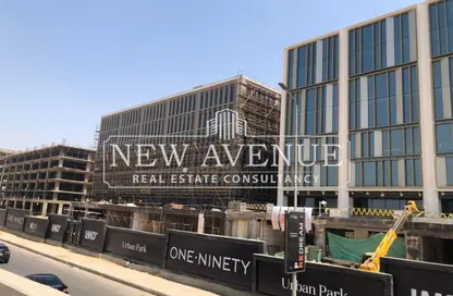 Office Space - Studio - 3 Bathrooms for sale in One Ninety Mall - South Teseen St. - The 5th Settlement - New Cairo City - Cairo