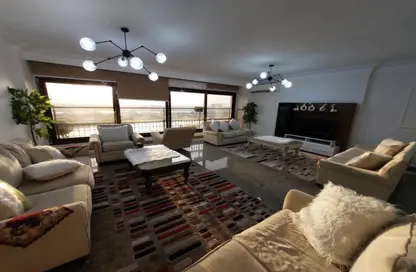 Apartment - 3 Bedrooms - 3 Bathrooms for rent in Maadi - Hay El Maadi - Cairo