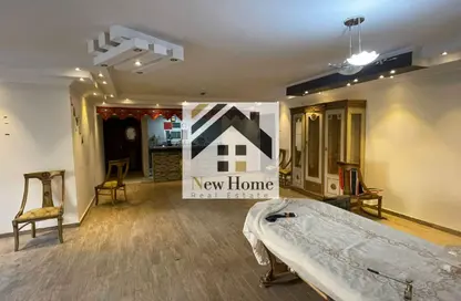 Apartment - 3 Bedrooms - 3 Bathrooms for sale in Grand City - Zahraa El Maadi - Hay El Maadi - Cairo