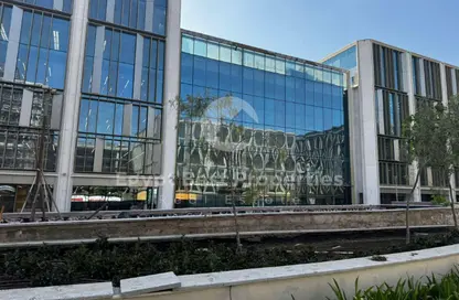 Office Space - Studio - 2 Bathrooms for sale in One Ninety - South Teseen St. - The 5th Settlement - New Cairo City - Cairo