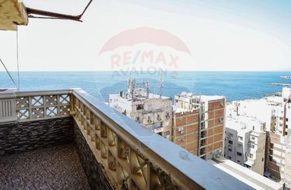 شقة - 5 غرف نوم - 4 حمامات للبيع في سبورتنج - حي شرق - الاسكندرية