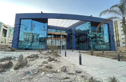 طابق كامل - استوديو - 2 حمامات للايجار في شارع 70 - الحي الثاني - التجمع الخامس - مدينة القاهرة الجديدة - القاهرة